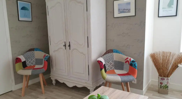Les Gravelots (Adults Only), Забронировать Отель Отели Cotentin с парковкой, Парковка