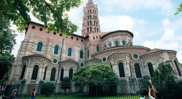 Le Brienne Toulouse Centre, Забронировать Апартаменты/квартира Апартаменты Тулузы, рядом с Saint-Cyprien Republique Metro Station, Апартаменты/квартира