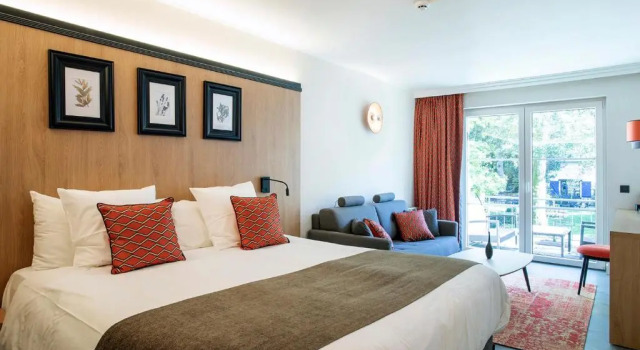 Номер Deluxe Hôtel Les Ardillières du Pont dOye