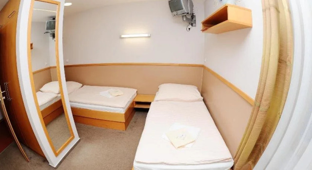 Hotel Prosperita, Đặt Khách sạn Brno South Moravia