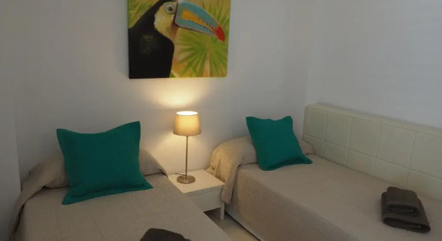 Chill Beach Condo for an Ibiza nice experiencience, Rezerwuj Hotel Hotele w Majorka z parkingiem, Parking