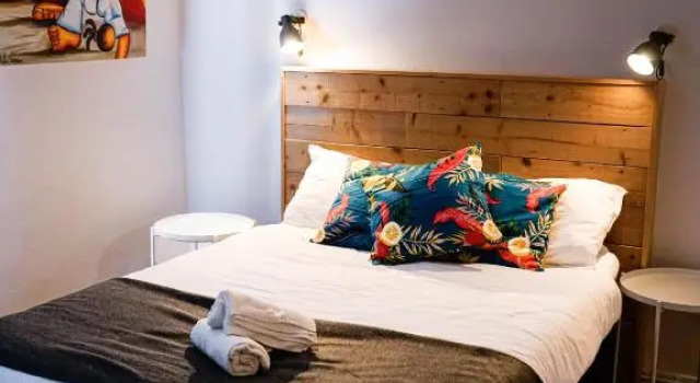 Pure Magic Lodge, Prenota Hotel  