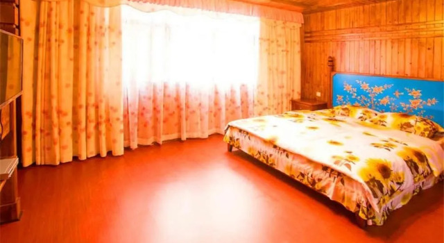 Golden Phoenix Hotel, Book Hotel Xiangxi Hunan