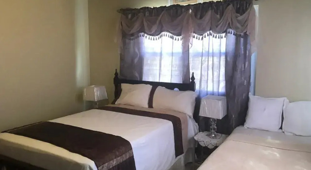 Layla's B&B