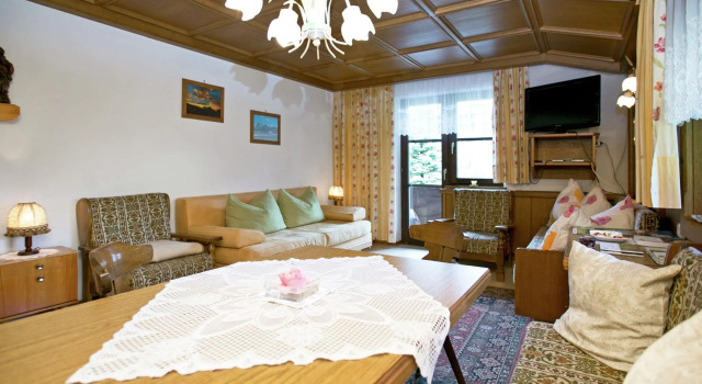 Chalet in Leogang near Ski Slopes, Забронировать Шале Виллы Лыжного цирка Заальбах-Хинтерглемм-Леоганг-Фибербрунн, Вилла