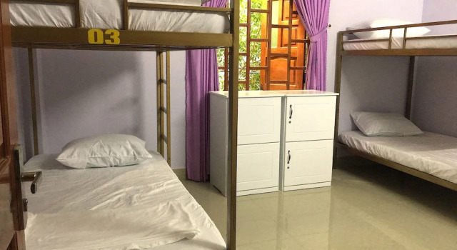 Sun's Kiss Hostel, Book Hostel / Vandrerhjem Hostels i Phu Yen, Hostel / Vandrerhjem