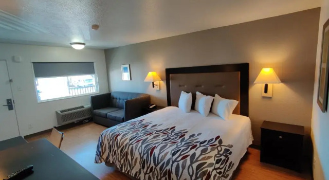 Двухместный номер Deluxe Red Roof Inn Houston - Jersey Village