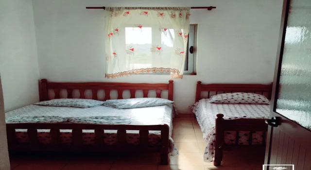 Hotel Droni, Book Hotel Hotels in Albania with Parking, Parking
