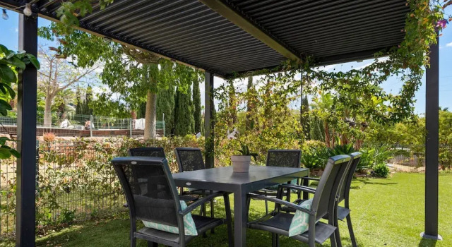 Вилла El Higueron Townhouse With Private Pool by Costarentals - Ref 252