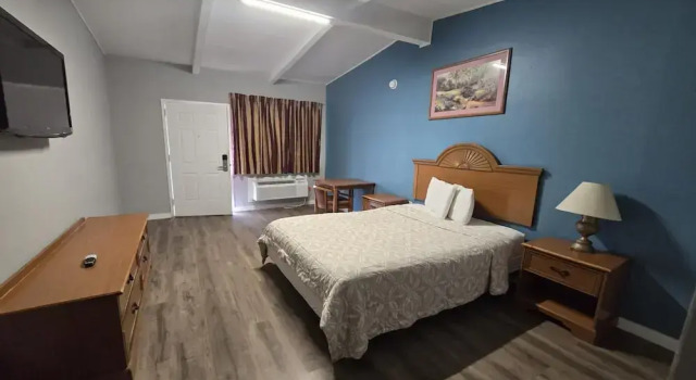 Номер Standard Luxury Inn & Suites and RV