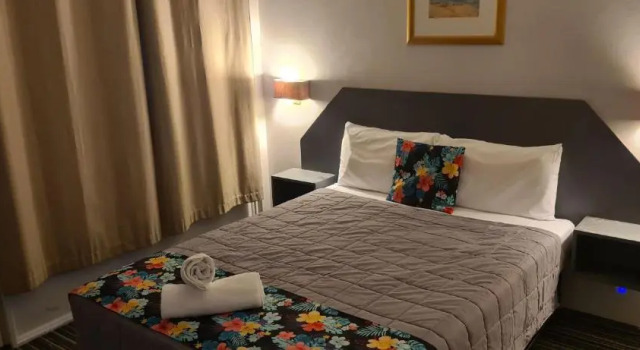 Двухместный номер Standard с балконом Golden Sands Motor Inn