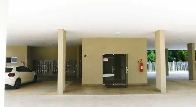 Apto c rea Gourmet a 300m da Praia das Toninhas