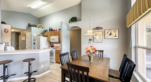 Коттедж Emerald Island 4 bed Mins to Disney