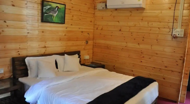 Номер Executive Samant Beach Resort