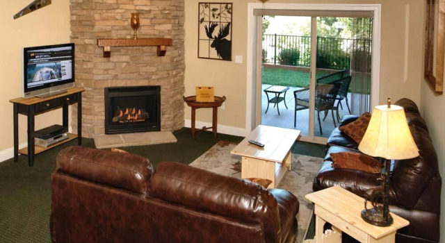 Summit Manor Condominiums