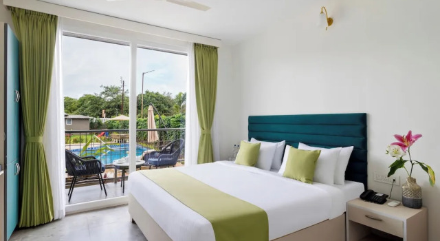 Номер Deluxe Stone Wood Hotel Amboli