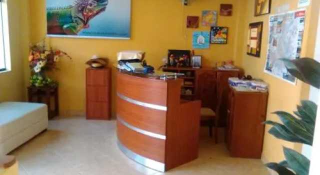 Hotel Iguana Inn, Buchen Sie Hotel Malabrigo La Libertad