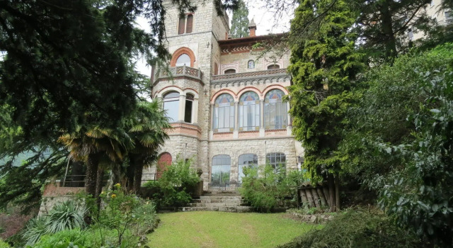 Il Parco e gli Affreschi, Забронировать Отель «постель и завтрак» Варезе Provincia di Varese