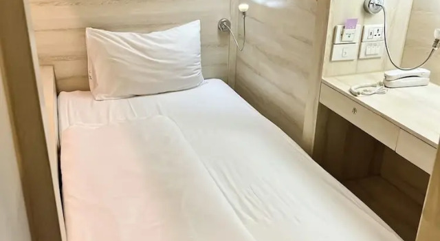 Кровать в общем номере (женский номер) Mariya Lady Hostel Suvarnabhumi Airport