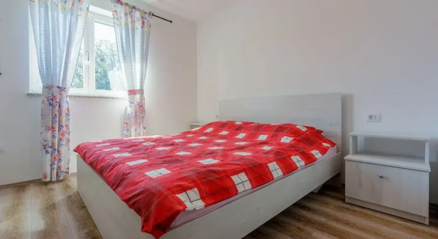Apartment Nika, Забронировать Апартаменты/квартира Отели Приморско-Горанской жупания с парковкой, Парковка