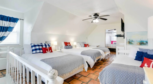Surfside Beach Home w/ Deck, Views & Beach Access!, Book Feriehus Surfside Beach Houston