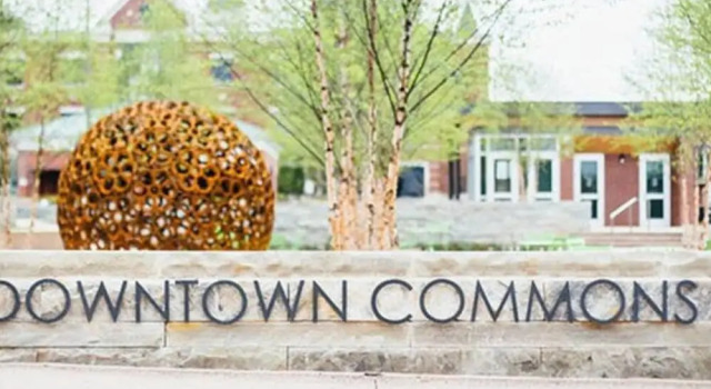 Cozy Oasis of Downtown Clarksville