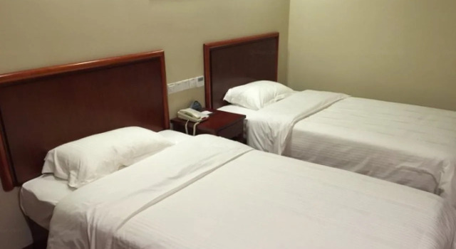 GreenTree Inn Wuxi New District Shengang World Express Hotel