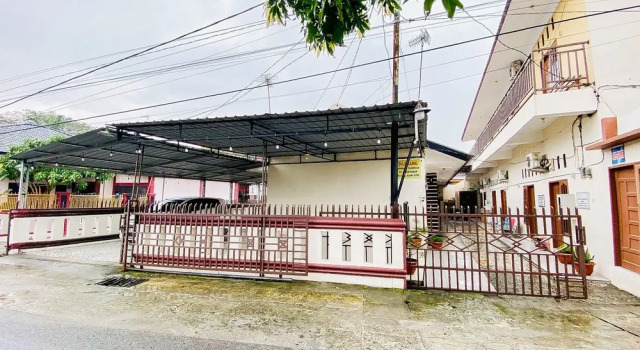 RedDoorz Syariah @ Sipayung Homestay, Rezerwuj Hotel Stabat Sumatra