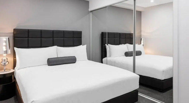 Двухместный люкс c 1 комнатой Meriton Suites Mascot Central