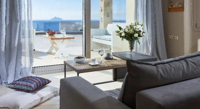 Апартаменты Deluxe с красивым видом из окна Elkysti Crete
