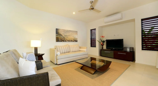 17 Cascade Luxury House on Fairway, Prenota Hotel Hotel a Queensland con piscina, Piscina