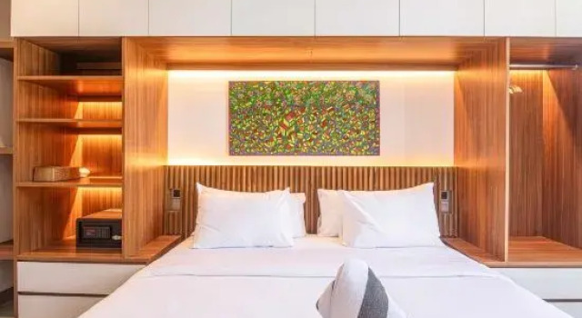 Вилла Refined 5BR Contemporary Villa, 400m to the Beach