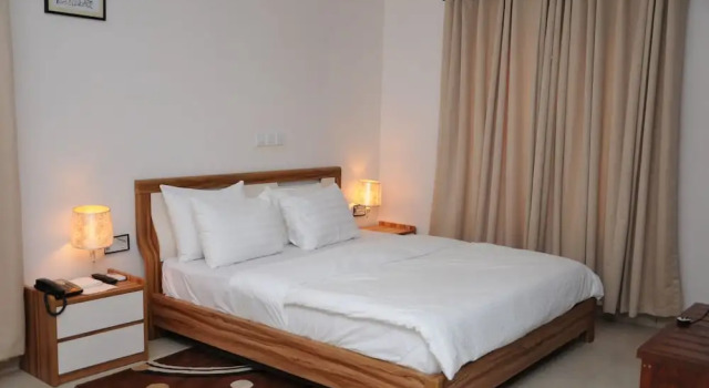 Люкс Standard Georgetown Hotel