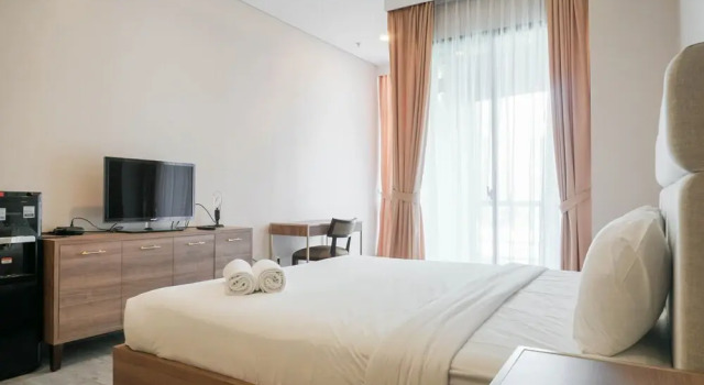 Fabulous and Strategic 1Br Sudirman Suites Apartment, Забронировать Апартаменты/квартира Отели Джакарты с парковкой, рядом с The Energy Building, Парковка