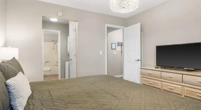 Honey Hill - Pet Friendly - Indoor Pool, Забронировать Отель Отели Table Rock Lake 3 звезды, 3*