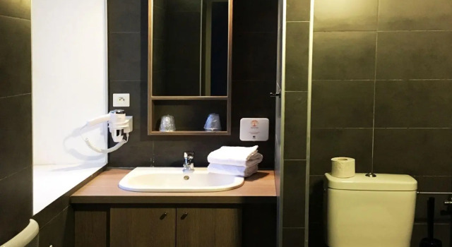 Двухместный номер Superior Adonis Hotel Strasbourg