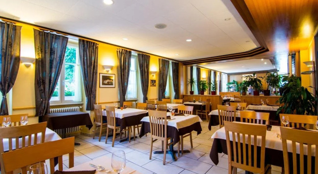 Auberge Communale Chez Yann, Buchen Sie Hostel Etoy 