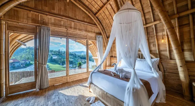 Resort The Dewi Eco Bamboo Villa, Rezervovat Lázně / Resort Hotely v Bali se snídaní, Snídaně