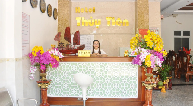Thuy Tien Hotel, Забронировать Отель Отели Куинён с парковкой, Парковка