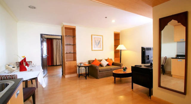 Princeton Bangkok, Rezervovat Hotel Hotely v Central Thailand se snídaní, Snídaně
