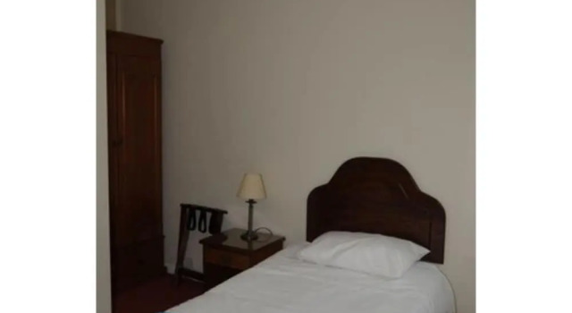Номер Standard Wimblehurst Hotel