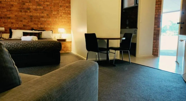 Четырёхместный семейный номер Standard Broadford Sugarloaf Motel