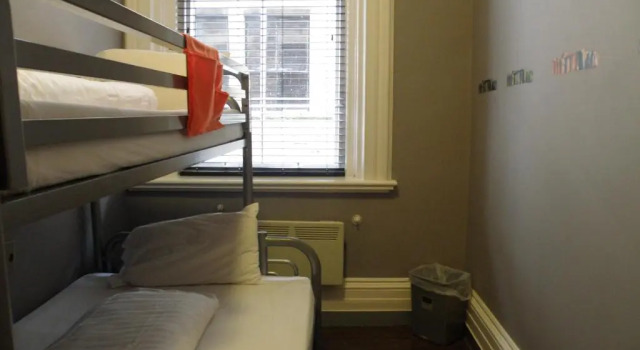Номер Standard Albatross Hostel