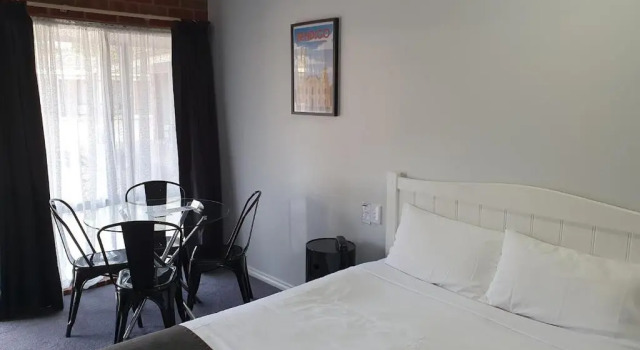 Люкс Golden Reef Motor Inn