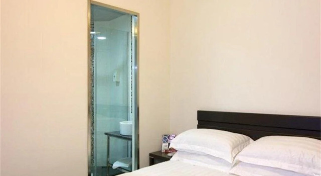 Pinghu Nine Dragon Business Hotel, Book Hotel Hoteller i Pinghu med parkering, Parkering