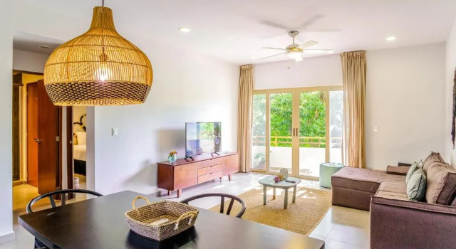 Апартаменты c 1 комнатой Condo Complex with an Alluring Pool & Tropical Vibes by Stella Rentals