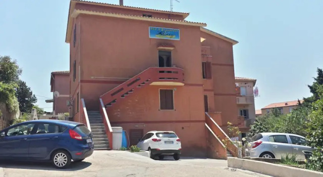 Guest House Tra Rocce E Mare, Забронировать Гостевой дом Отели Ла-Маддалена с завтраком, Завтраки