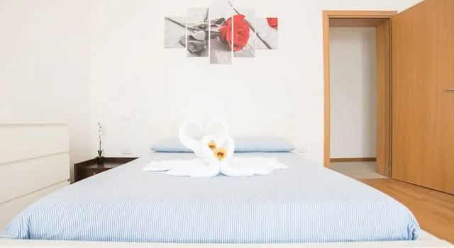 Апартаменты Bright Apartments Desenzano - Gramsci City Centre