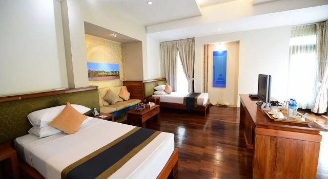 The Thingaha Nay Pyi Taw, Prenota Hotel Hotel a Naypyidaw Union Territory con parcheggio, Parcheggio