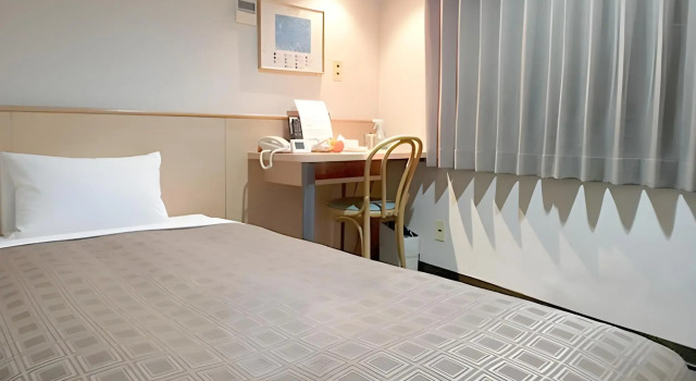 Takasaki Ekimae Plaza Hotel, Book Hotel Hoteller i Kita Kanto med parkering, Parkering